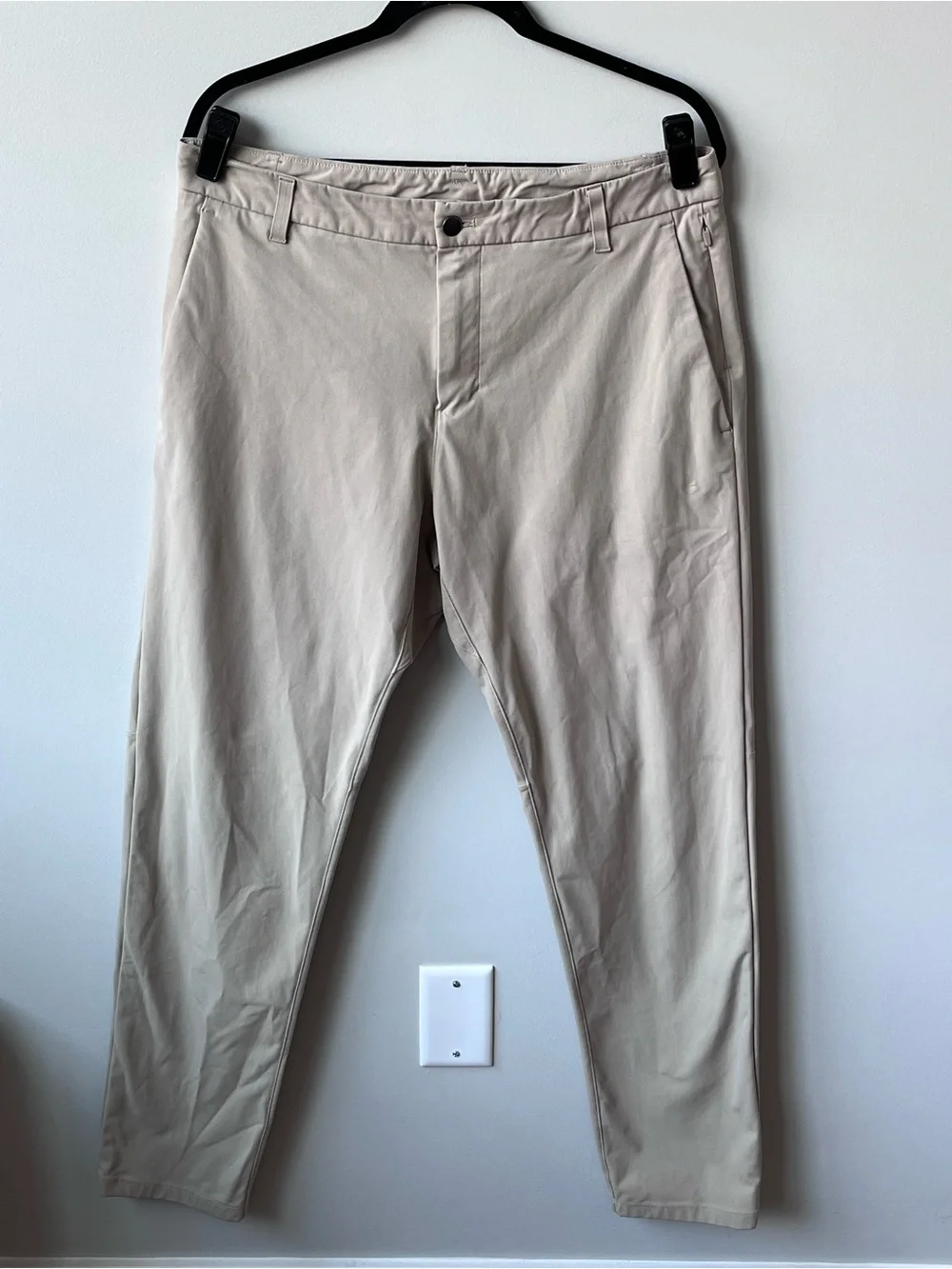 Lululemon Commission Classic Chino Pants Warpstreme Men’s 35x32” Khaki Trench